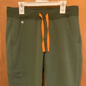 Brand New Figs Zamora Joggers - discontinued color (Moss) only worn to try on